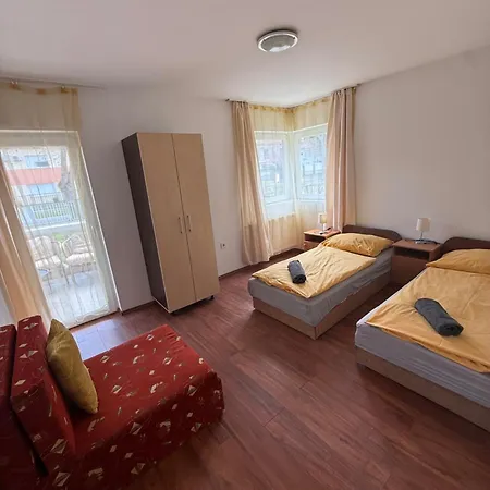 Apartman Yellow Sun 2