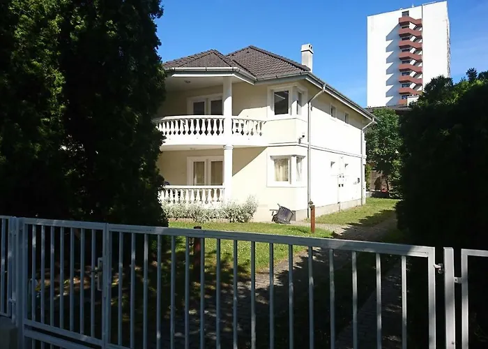 Yellow Sun 2 Siófok